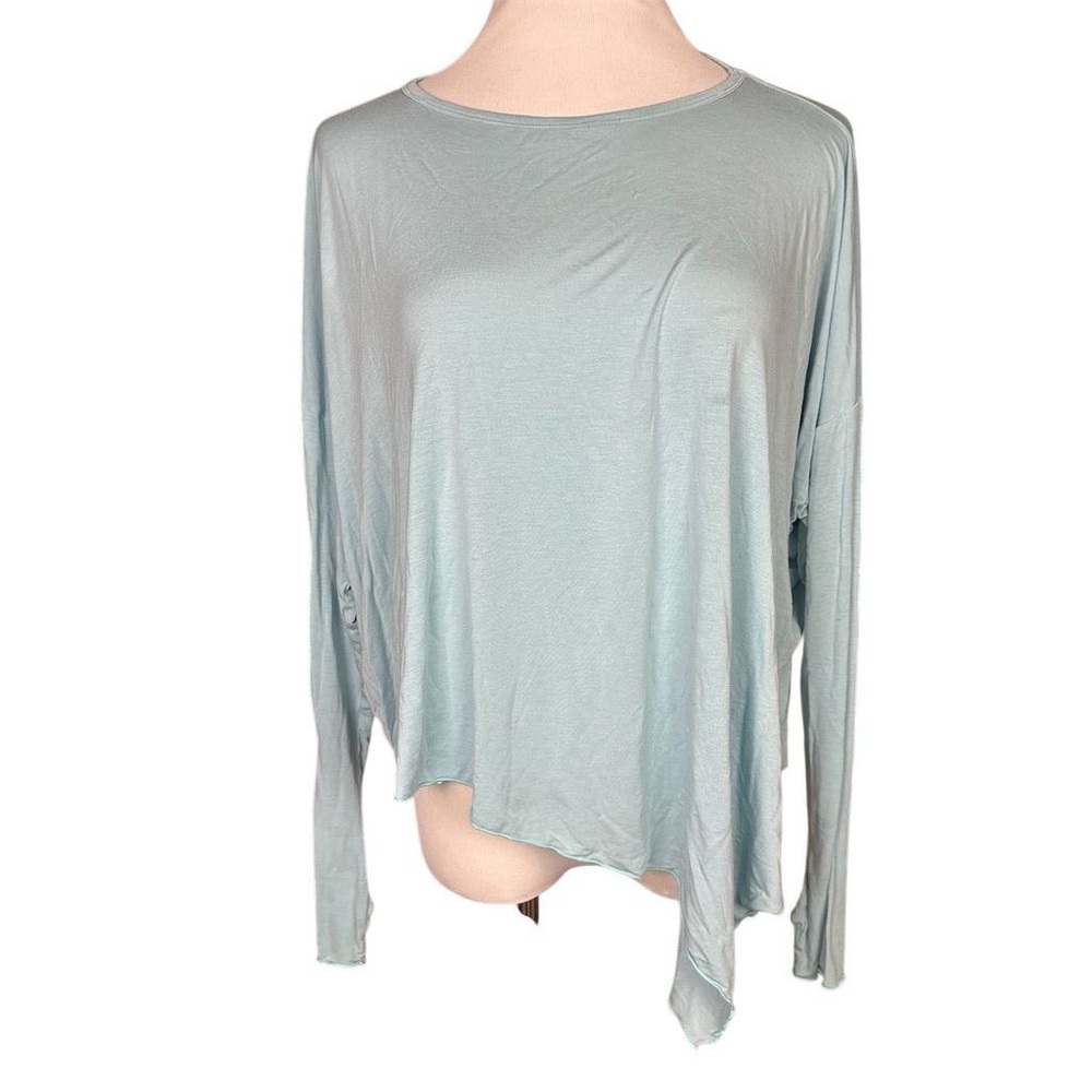 Caraucci Women's Long Sleeve Asymmetrical Top Blue One Size Layering